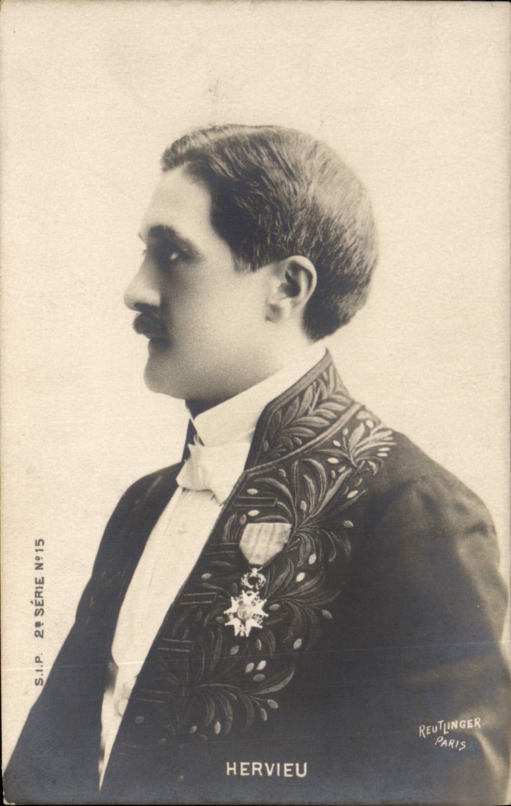 Portrait de Hervieu — 2e série N°15 — Reutlinger Paris