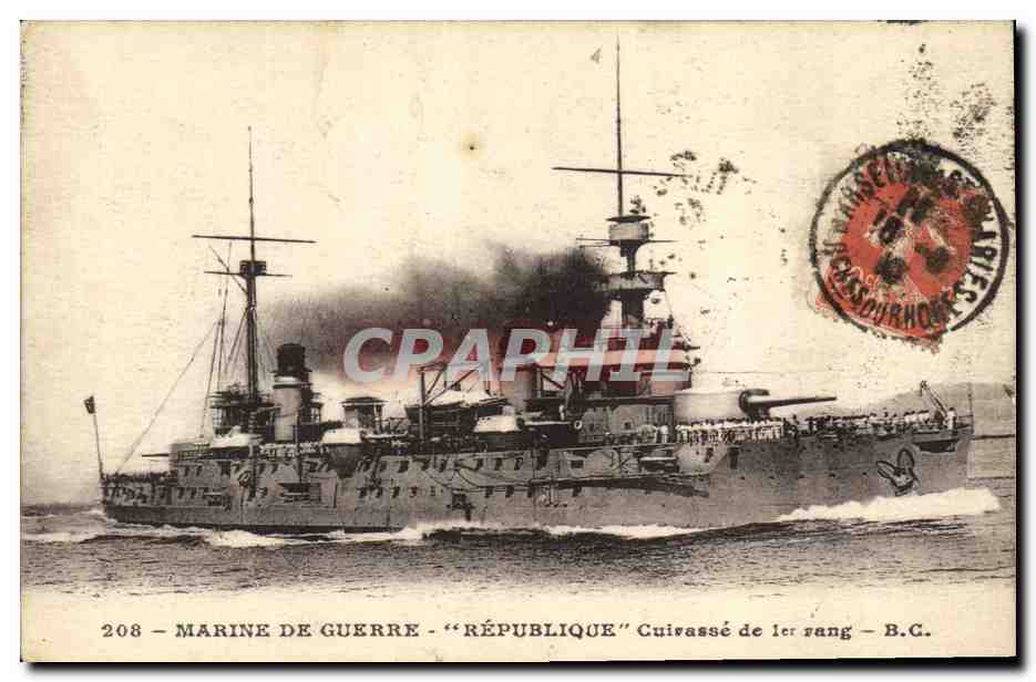CPA Bateau de Guerre Republique Cuirasse de 1er rang