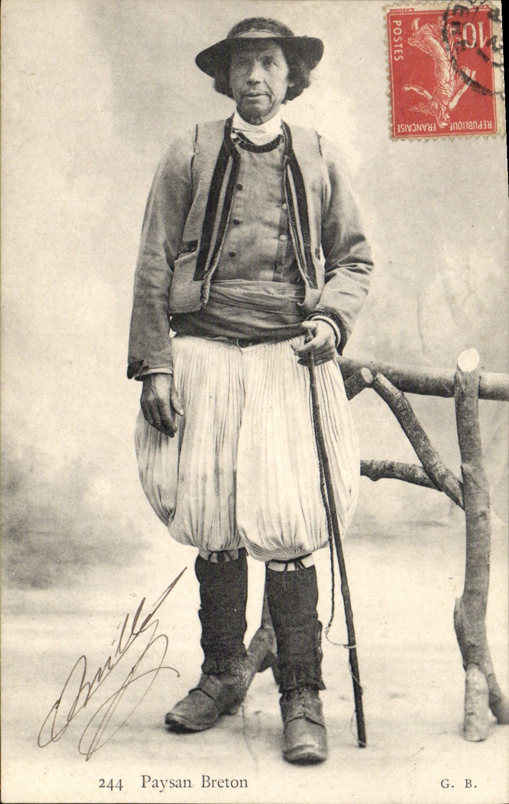 CPA Folklore Paysan Breton 