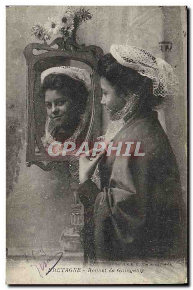 CPA Folklore Bonnet de Guingamp Bretagne 