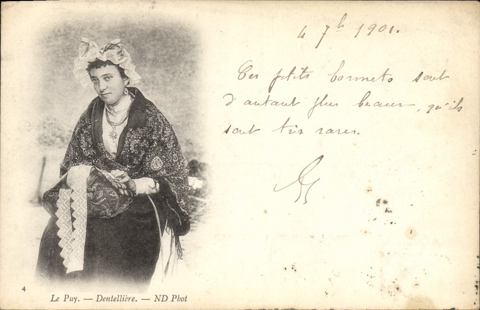 CPA Folklore Dentelle Dentelliere Le Puy