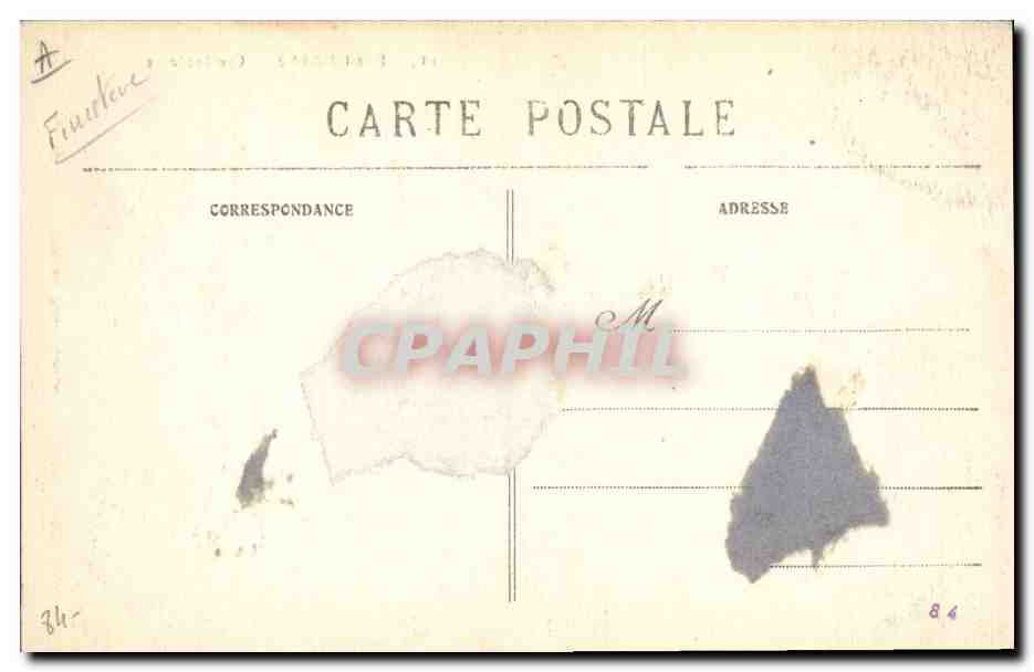 CPA Folklore Pont L'Abbe Une brodeuse  — Verso