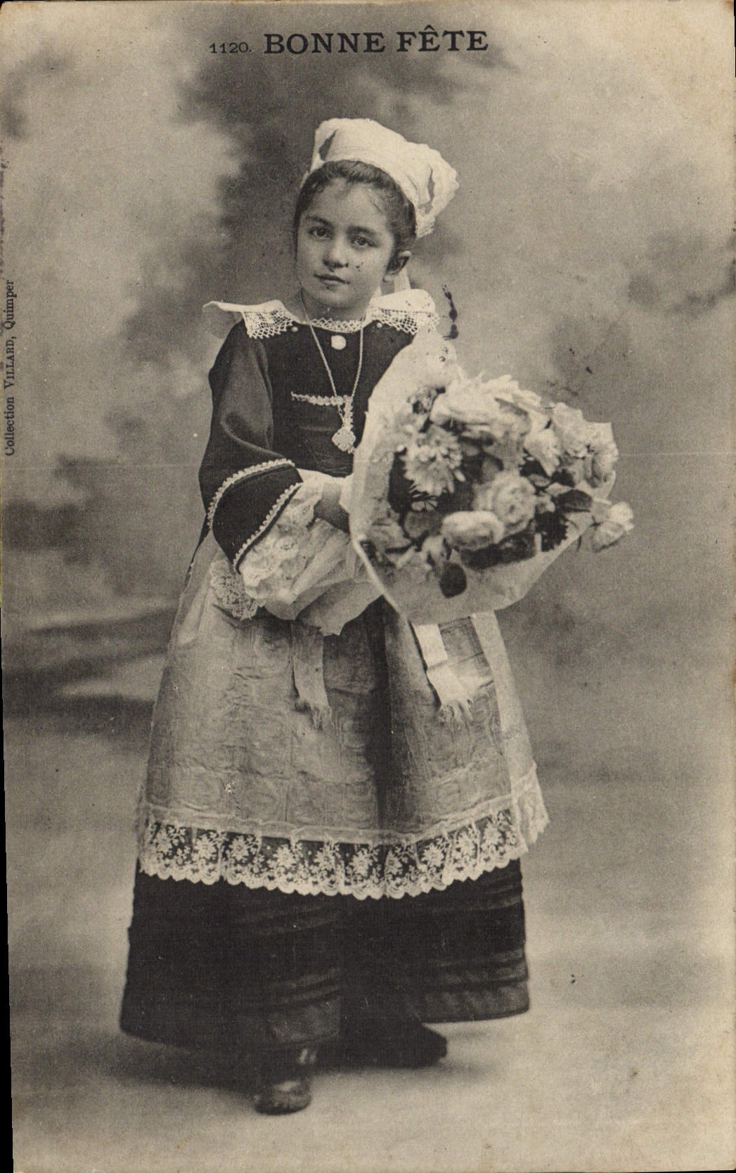 CPA Folklore Bretagne Enfant 