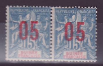 Guinee 15c n°50 paire avec chiffres espacees tenant a normal * (tir 726)
