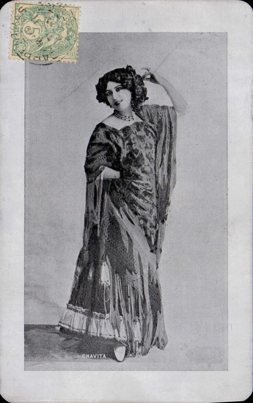 Chavita — danseuse en costume oriental — éditée par Chavita