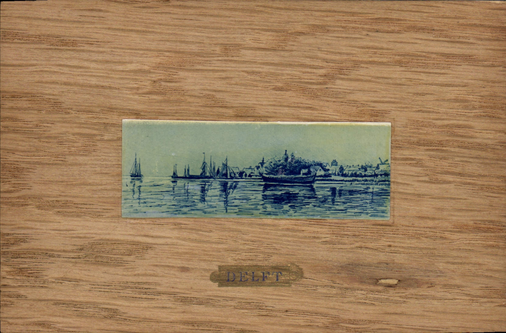 Delft — vue du port avec bateaux — éditeur Delft
