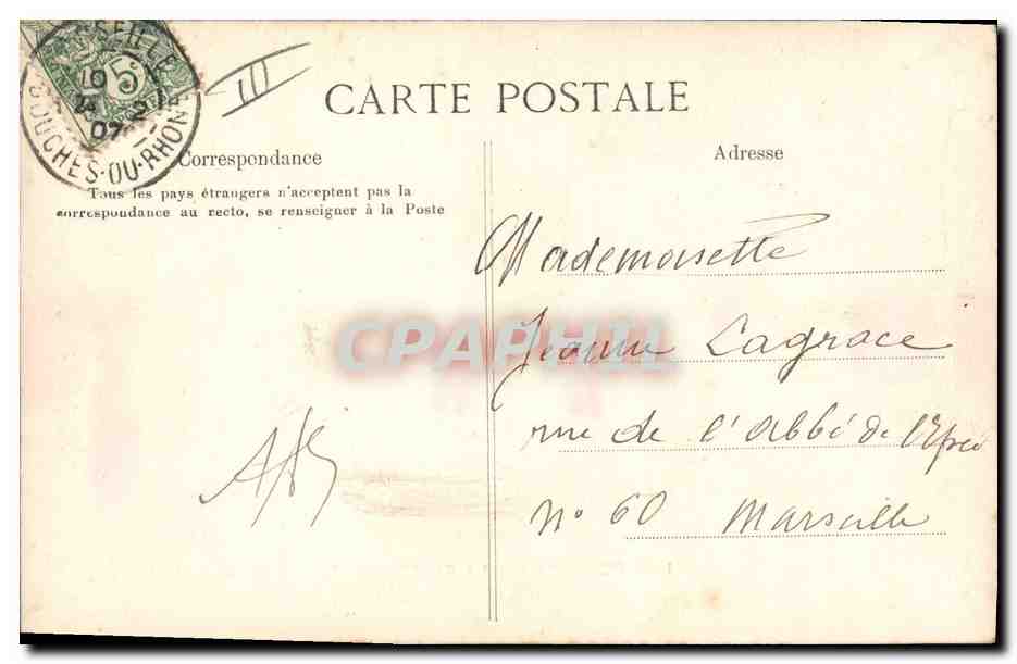 CPA Cheval Equitation Hippisme Interieur d'ecurie Militaria  — Verso