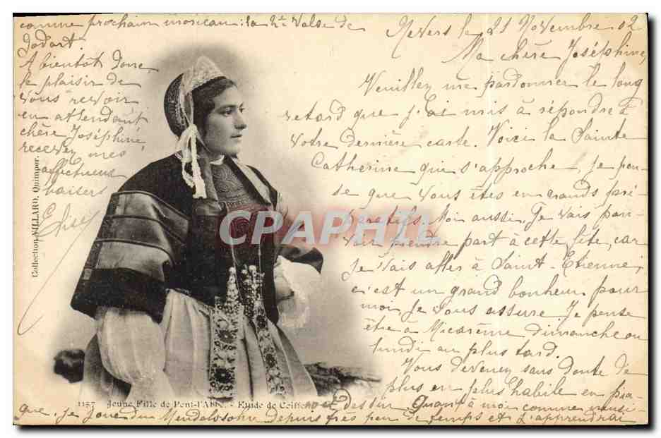 CPA Folklore Jeune fille de Pont L'Abbe 