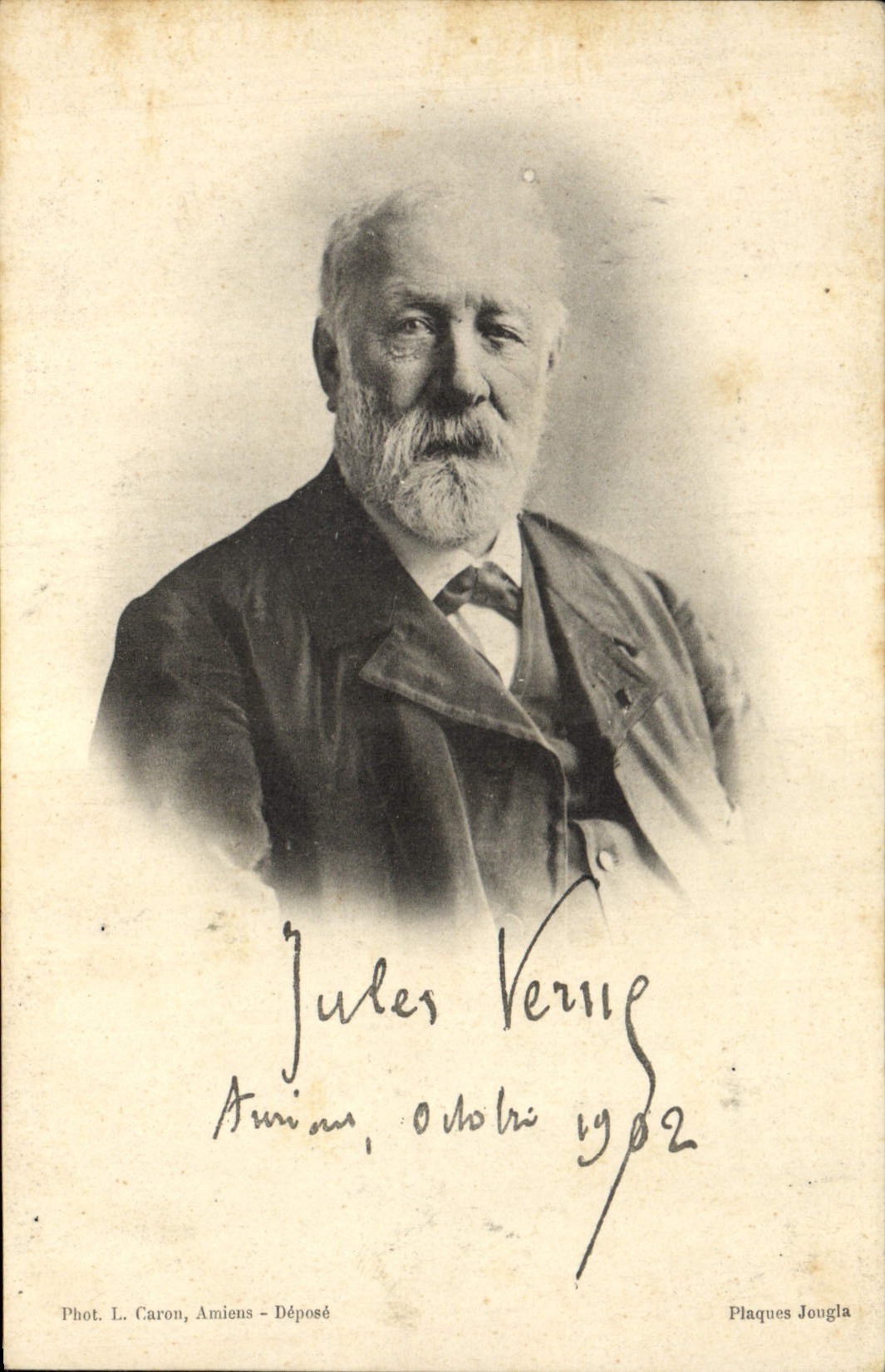 Jules Verne — portrait signé — Phot. L. Caron, Amiens - Déposé