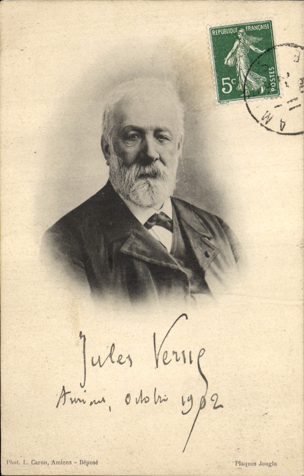 Jules Verne — Portrait — Phot. L. Caron, Amiens - Déposé - Anverso