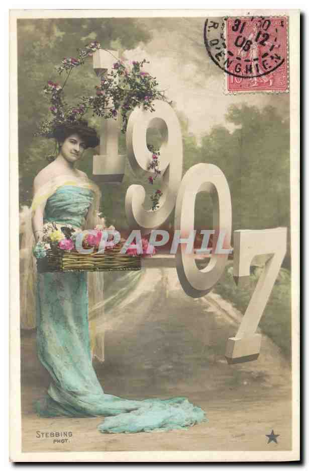 Femme en robe bleue — Année 1907 — Stebbing Phot.