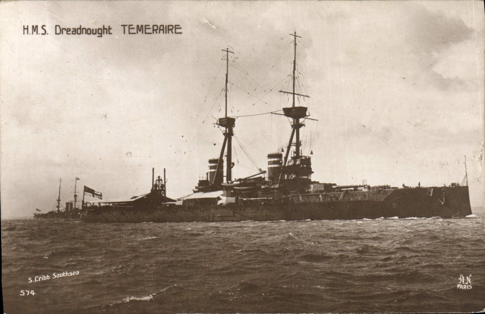 CPA Bateau de Guerre HMS Dreadnought Temeraire 
