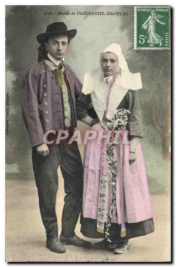CPA Folklore Maries de Plougastel Daoulas Mariage 