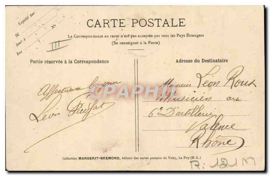 CPA Folklore Dentelle La Dentelliere a coiffe plate Le Velay  — Verso