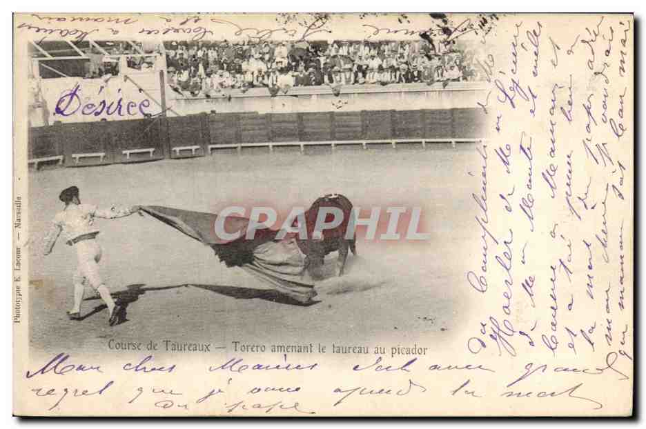 Course de Taureaux — Torero amenant le taureau au picador — Phototype E. Jacone — Marseille
