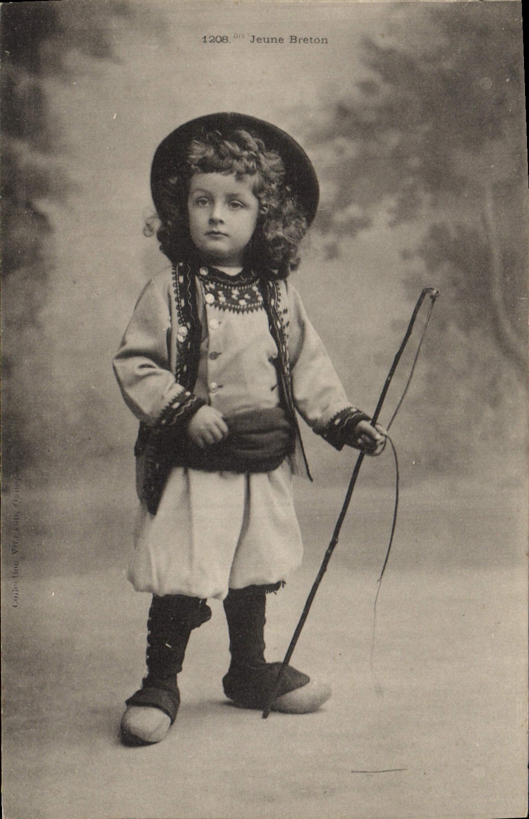 CPA Folklore Jeune Breton