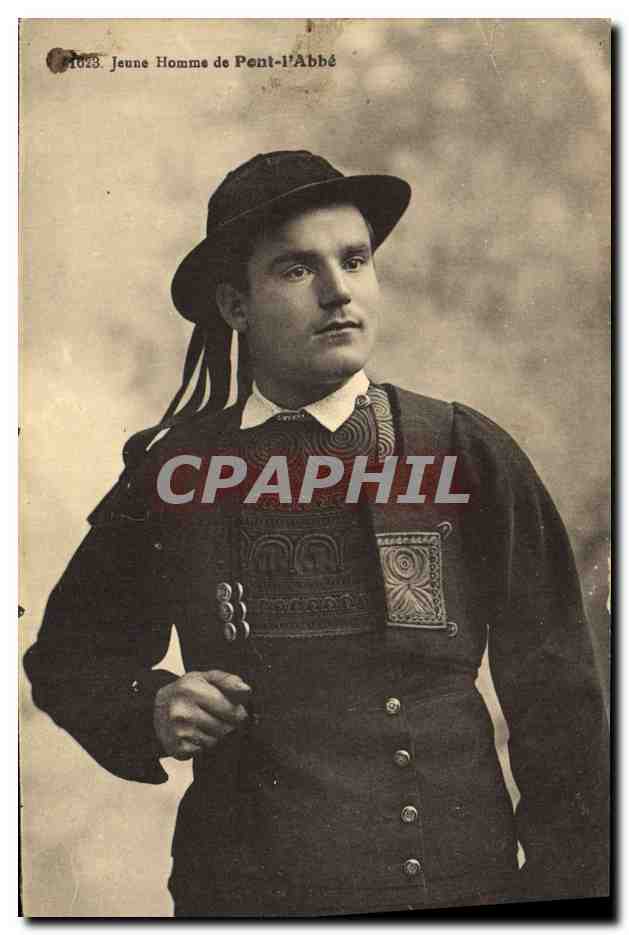 CPA Folklore Jeune homme de Pont L'Abbe
