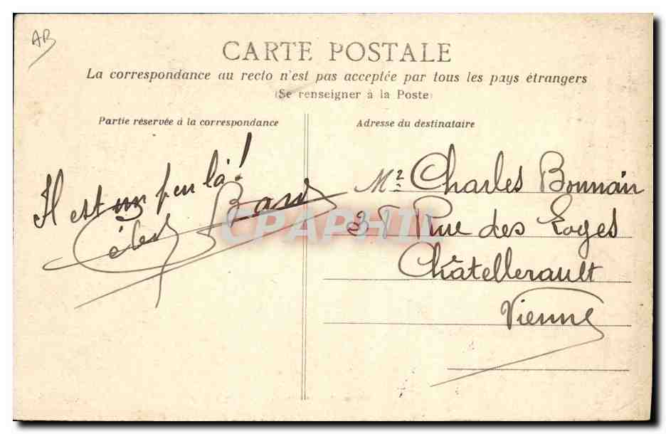 CPA Folklore Costume de Plougastel St Germain — Verso