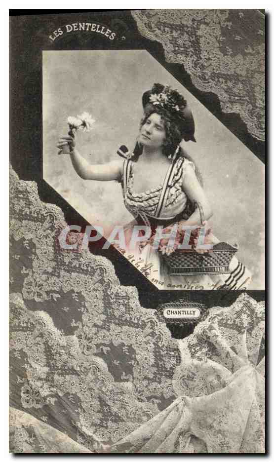 CPA Folklore Dentelle Dentelliere Chantilly