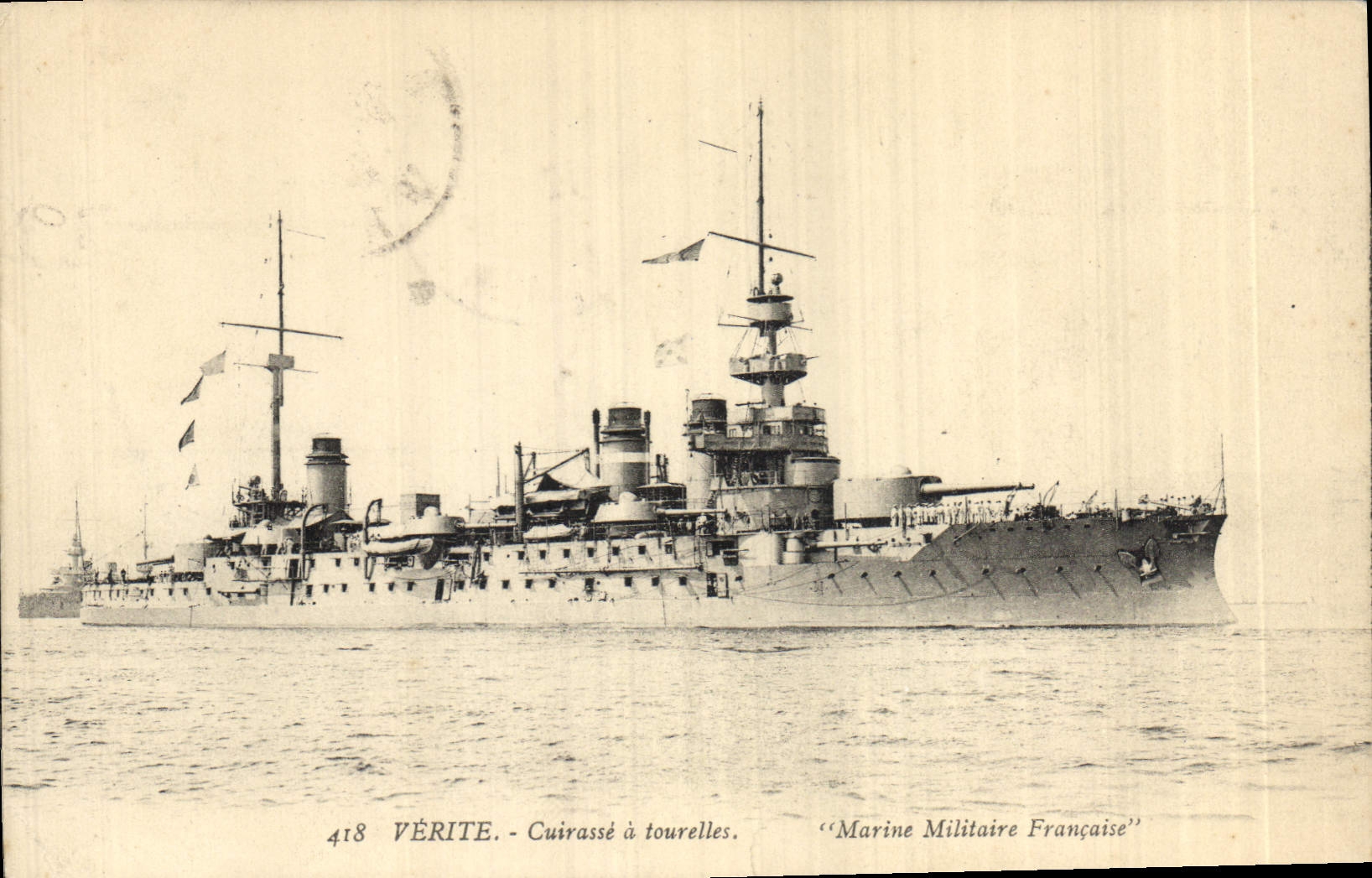 CPA Bateau de Guerre Verite Cuirasse a tourelles 
