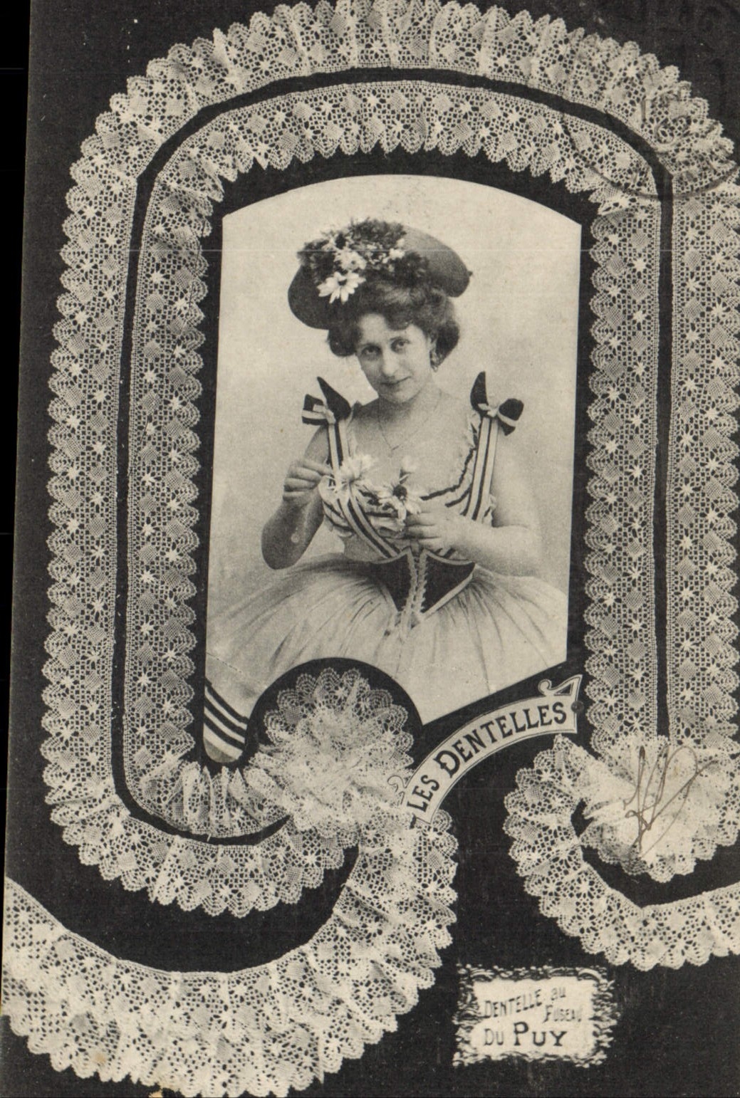 CPA Dentelle Dentelliere Le Puy 