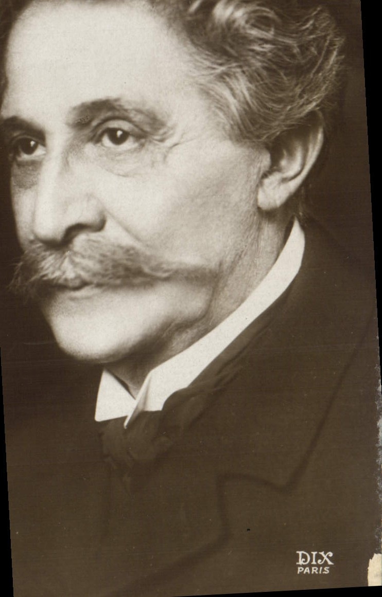 Portrait d'un homme à la moustache — DIX PARIS