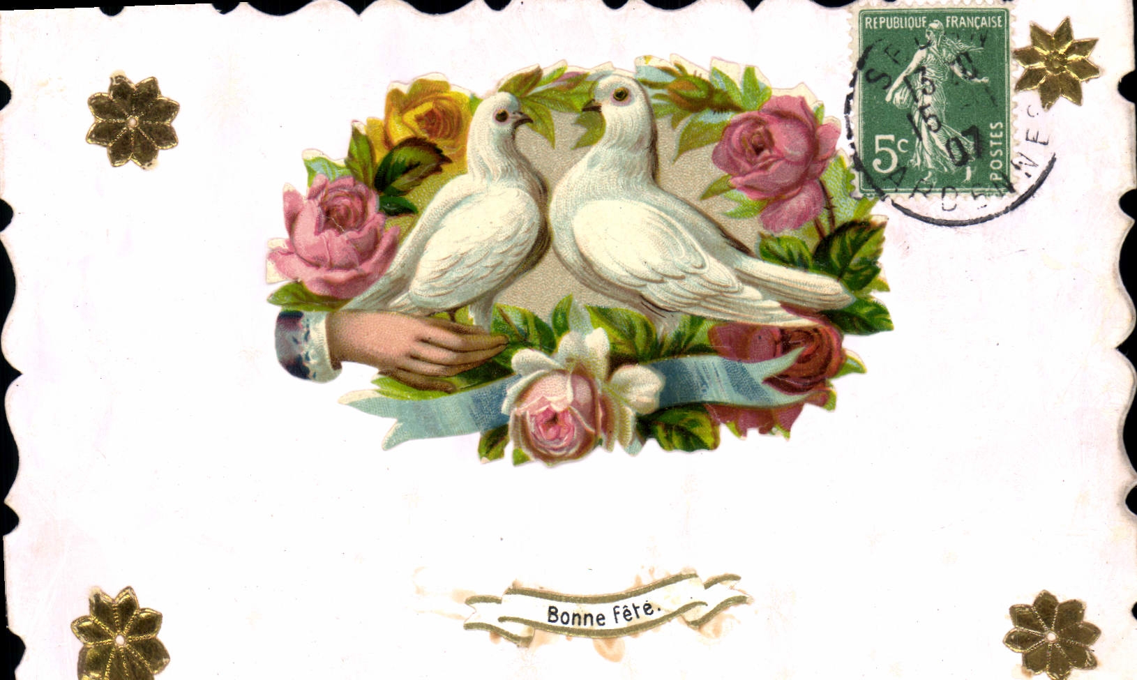 Deux colombes entrelacées — roses et rubans — éditeur inconnu, n° de série non visible