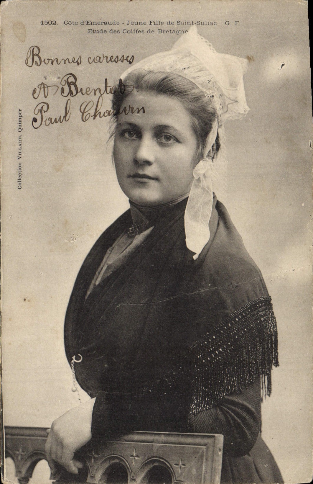 CPA Folklore Jeune fille de Saint Julliac