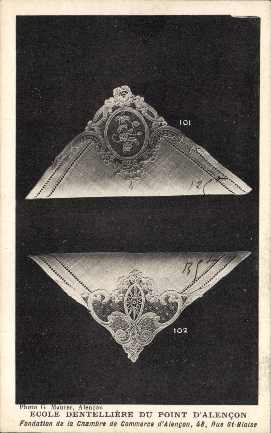 CPA Folklore Dentelle Ecole Dentelliere du Point d'Alencon 