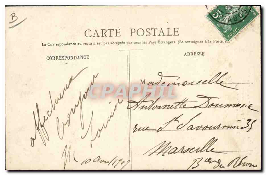 CPA Folklore Dentelle Dentelliere en habit de fete Normandie — Verso