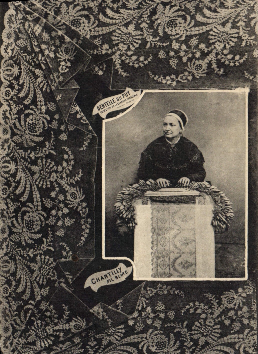 CPA Folklore Dentelle Dentelliere Chantilly