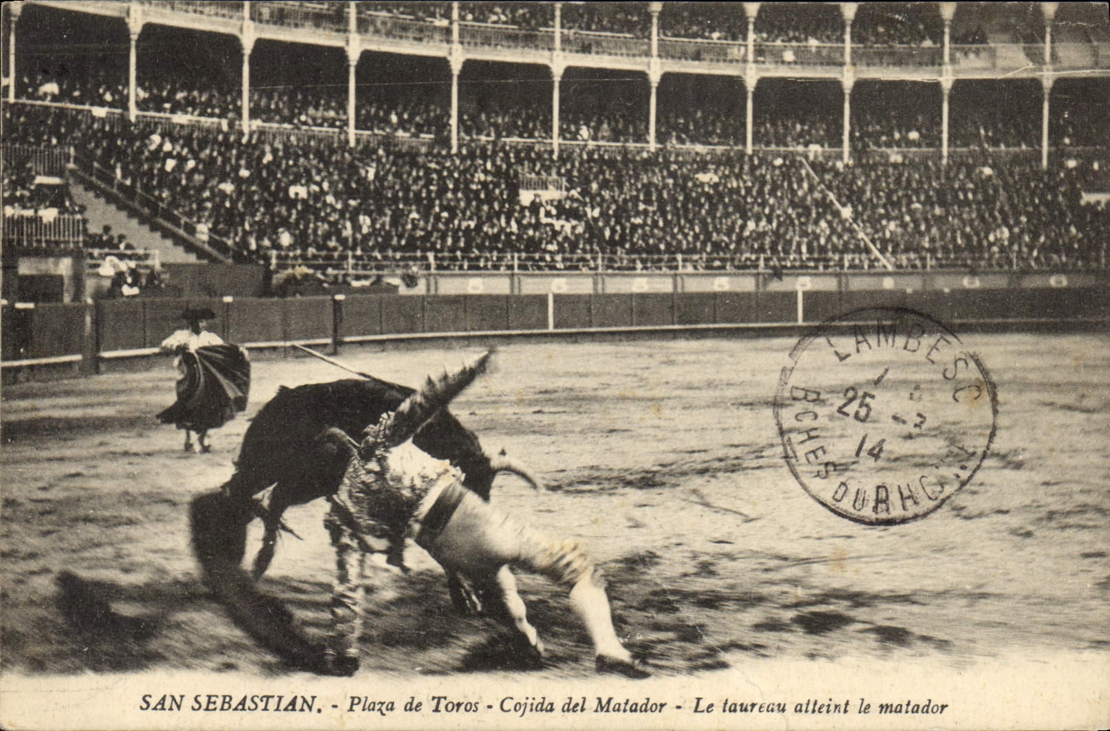 CPA Corrida Course de taureaux San Sebastian Plaza de toros Cojida del matador 