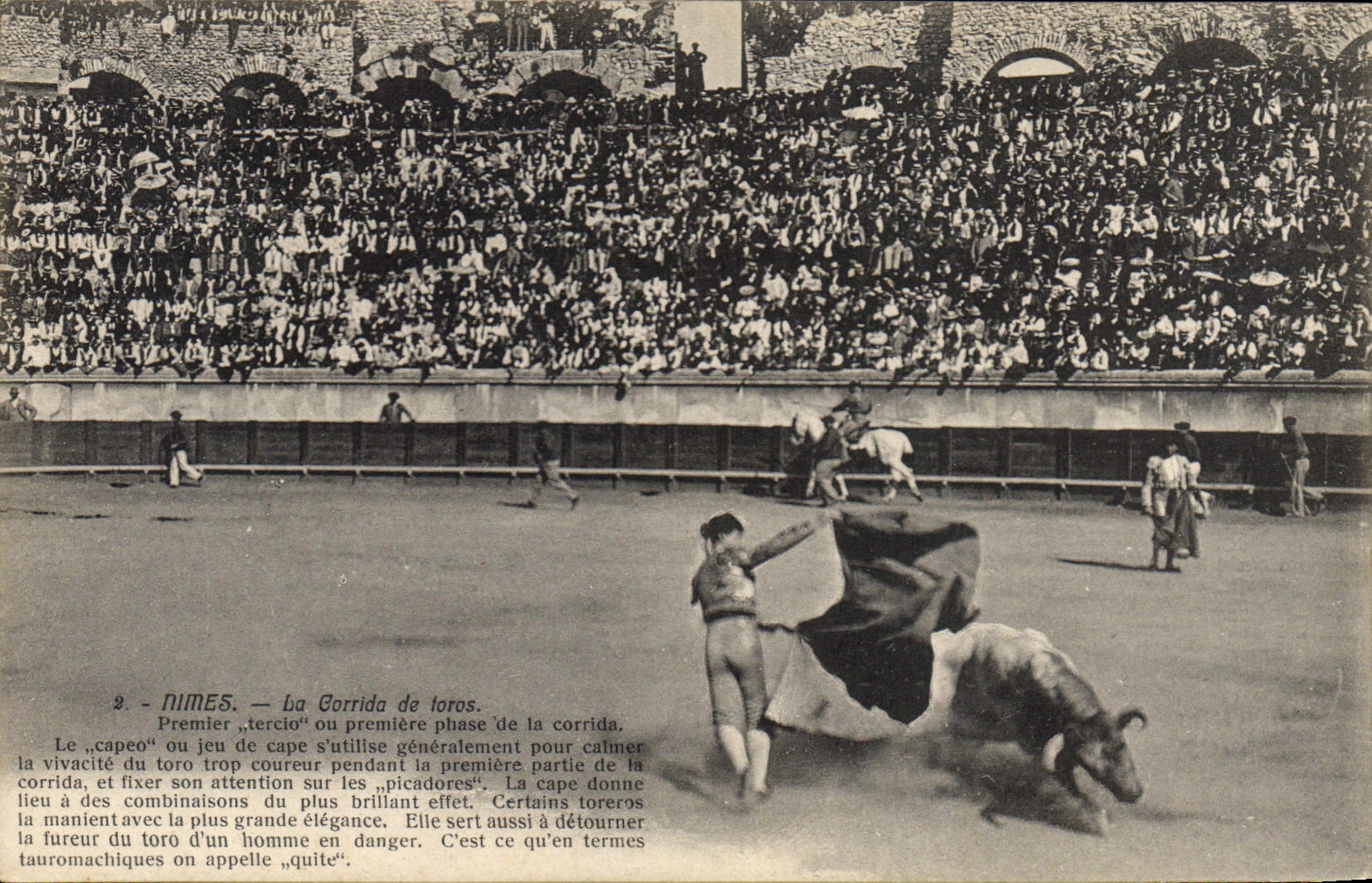 Nîmes — La Corrida de toros. Premier « tercio » ou première phase de la corrida.