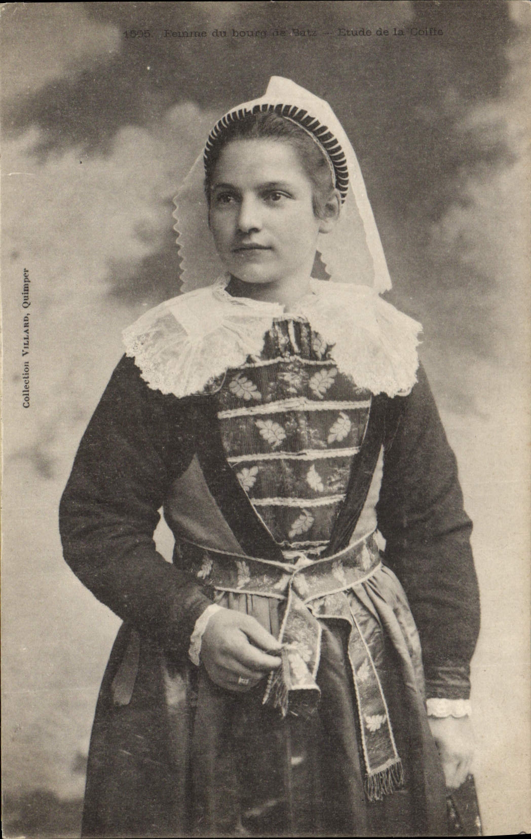 CPA Folklore Femme du Bourg de Batz 