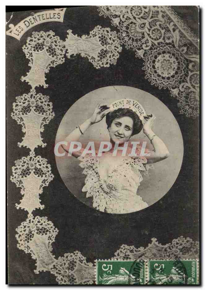 CPA Folklore Dentelle Dentelliere Point de Venise 