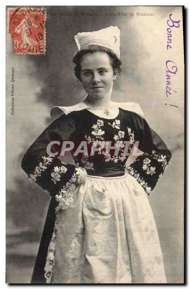 CPA Folklore Jeune fille de Bannalec