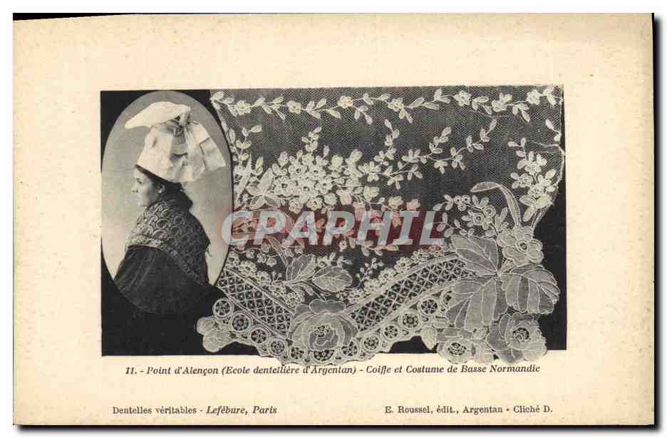 CPA Folklore Dentelle Dentelliere Point d'Alencon Ecole dentelliere d'Argentan Normandie