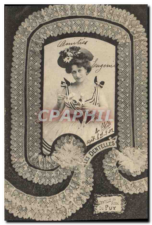 CPA Folklore Dentelle Dentelliere Le Puy