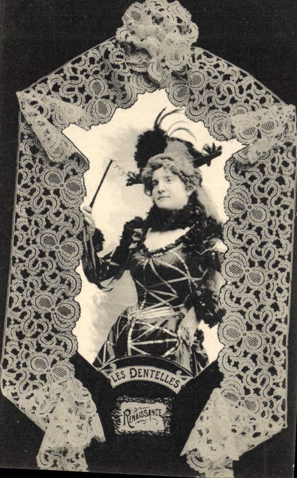 CPA Folklore Dentelle Dentelliere Renaissance