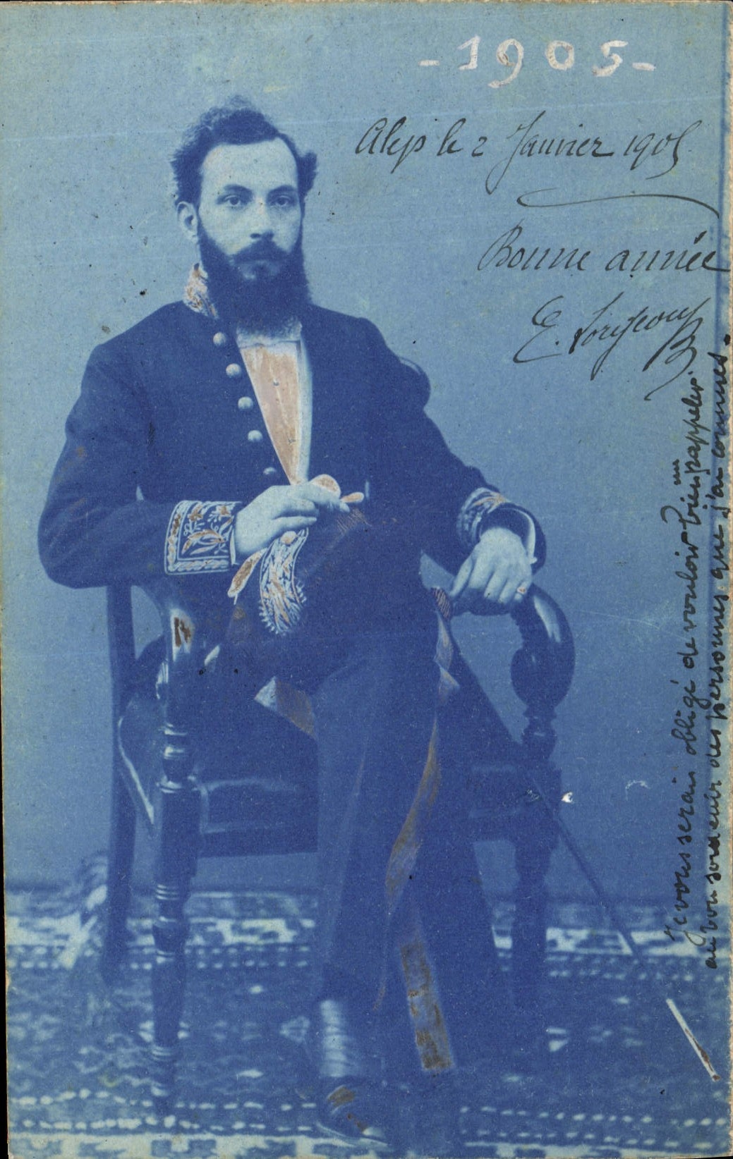 Homme en costume militaire — Alep, 2 janvier 1905 — Marion, Paris, n° 2015