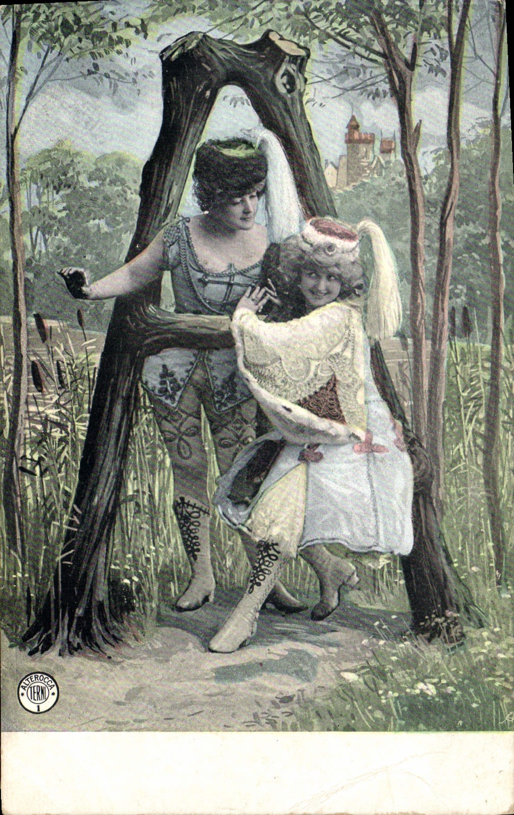 Deux jeunes femmes dans un cadre de tronc d'arbre — éditeur Intercoch Tern, n°1