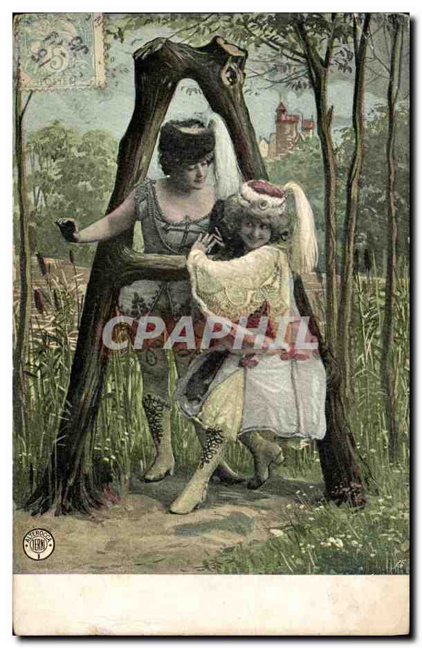 Femme et enfant dans un cadre d'arbre — scène forestière — éditeur R. VERNER
