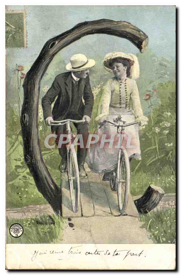 CPA Fantaisie Femme Lettres Lettre C Velo Cycle