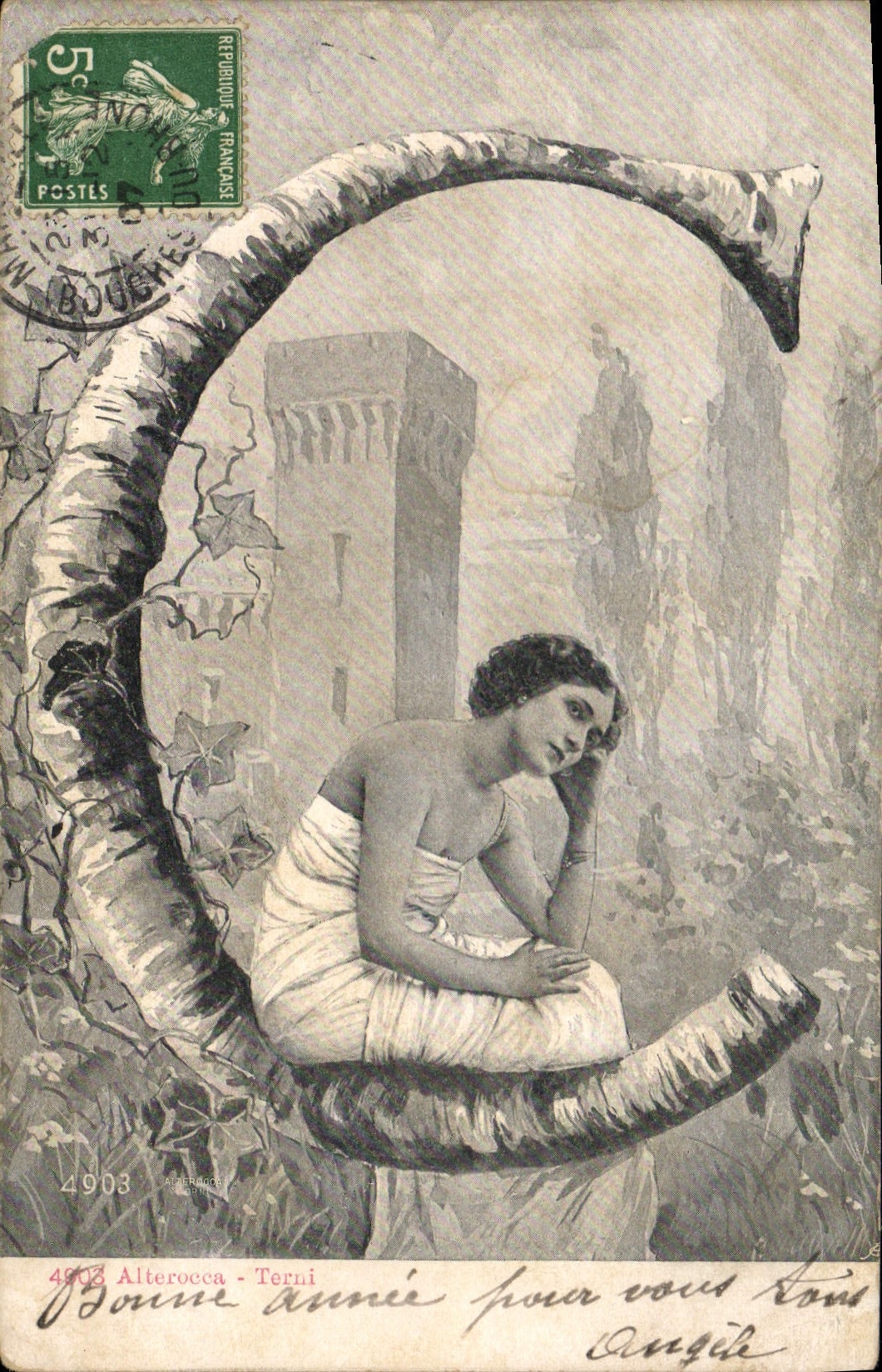 Femme assise dans un grand cornet — scène de nature — éditeur Alterocca, n° 4903