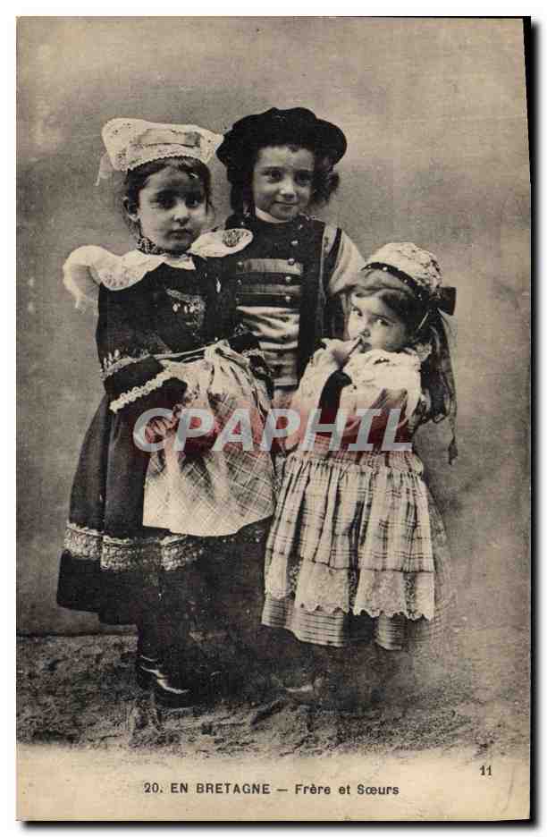 CPA Folklore Bretagne Frere et soeurs 
