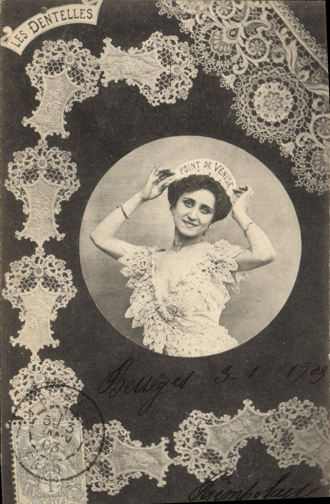 CPA Folklore Dentelle Dentelliere Point de Venise 