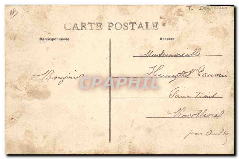CPA Folklore Dentelle Dentelliere Point d'Alencon Place d'armes  — Verso