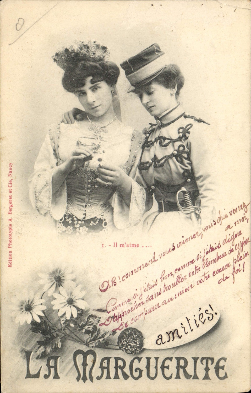 CPA Fantaisie Fleurs Femme La Marguerite Militaria