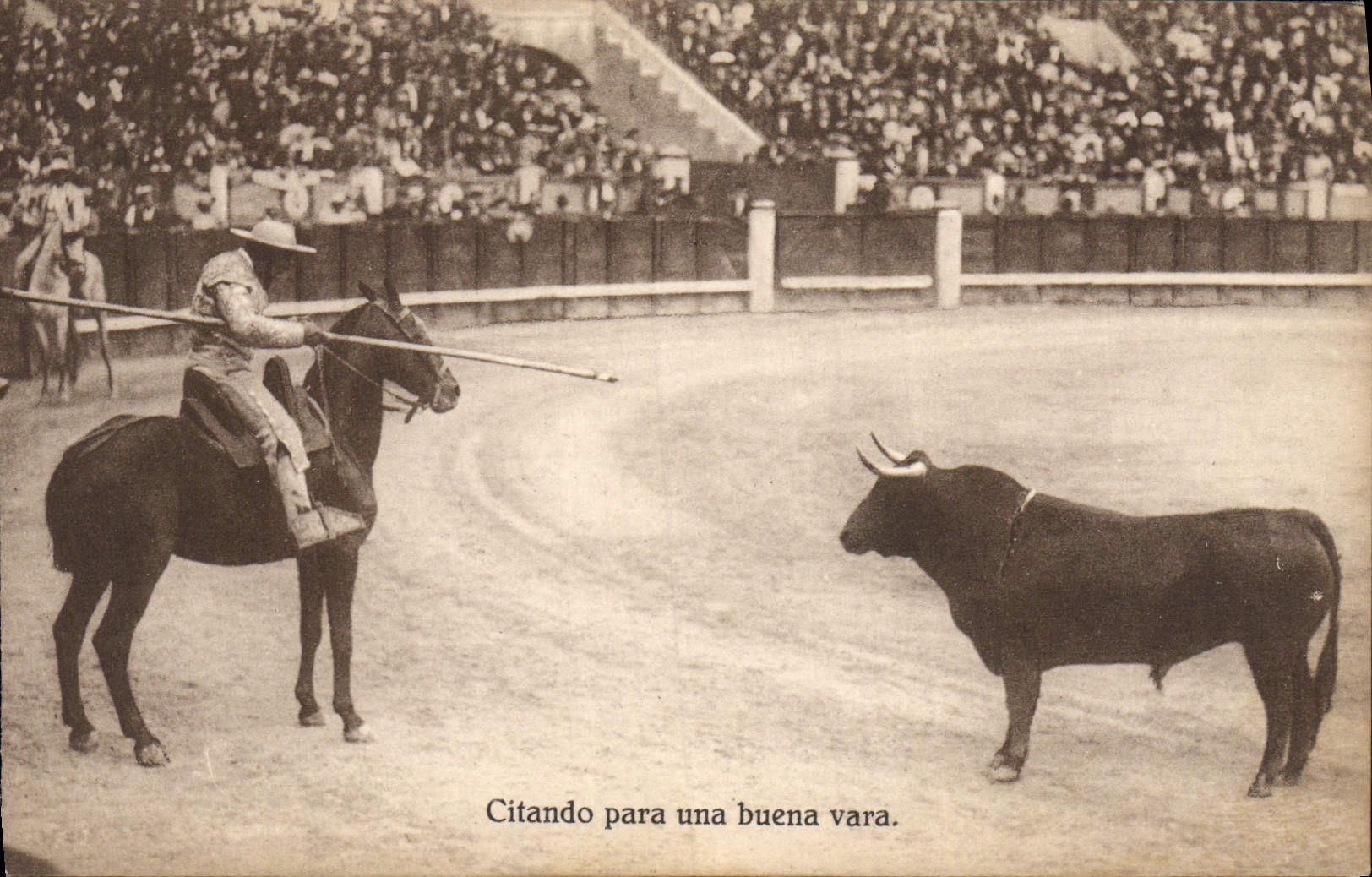 CPA Corrida Course de taureaux Citando para una buena vara 