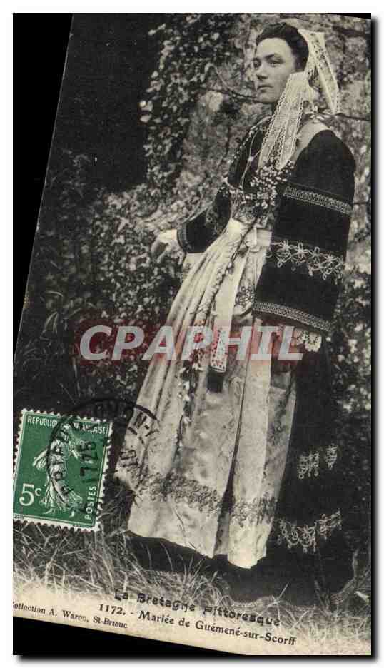 CPA Folklore Mariee de Guemene sur Scorff 